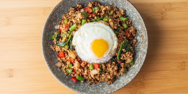 Spicy Basil Ground Chicken