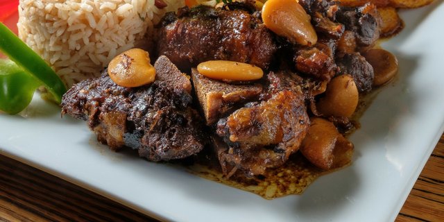 Oxtails