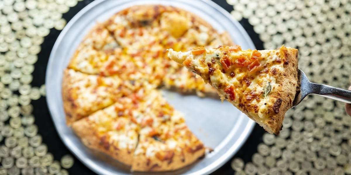 Glass Nickel Pizza Co.