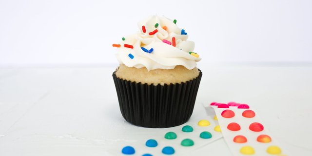 Simply Delicious Vanilla Cupcakes