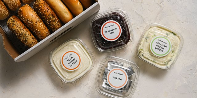 Bagels & Spreads Box