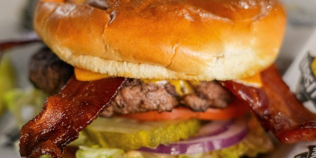 10 Bacon Cheeseburgers