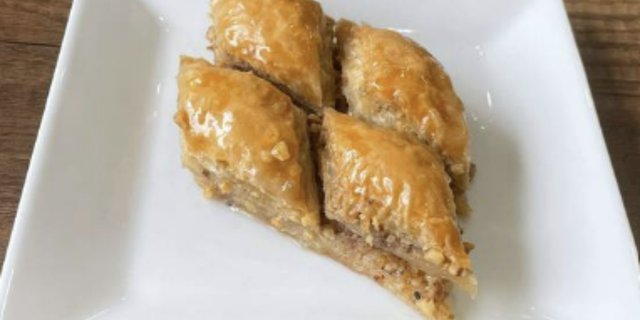 Ev Baklava Cevizli
