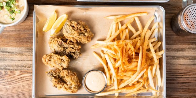 Fried Oysters & Fries