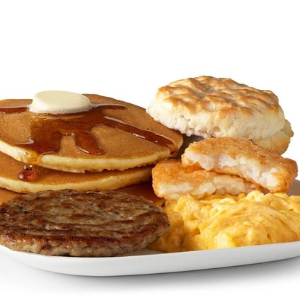 Big Breakfast w/ Hotcakes