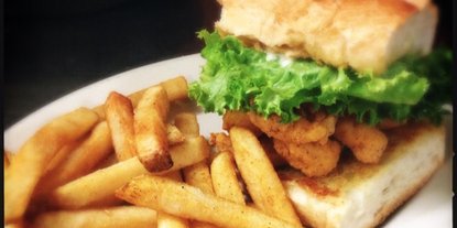 1/2 Shrimp Po'Boys