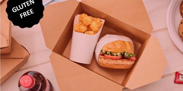 Gluten-Free Chicken Smash® Burger Boxed Lunch