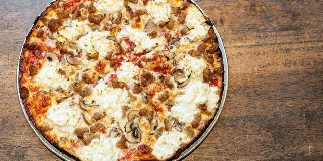 Ricotta Queen Pizza