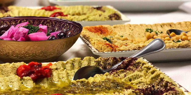 Spicy Cilantro Jalapeño Hummus