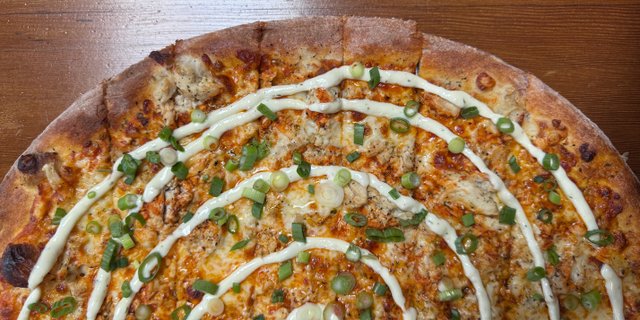 Gluten-Free Buffalo Chicken Pizza