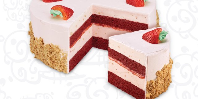 Strawberry Passion Ice Cream Cake