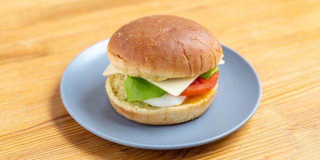 Veggie, Egg & Cheese Breakfast Sandwich