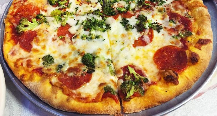 Vino's Pizza & Italian Cuisine Catering, Jacksonville, FL