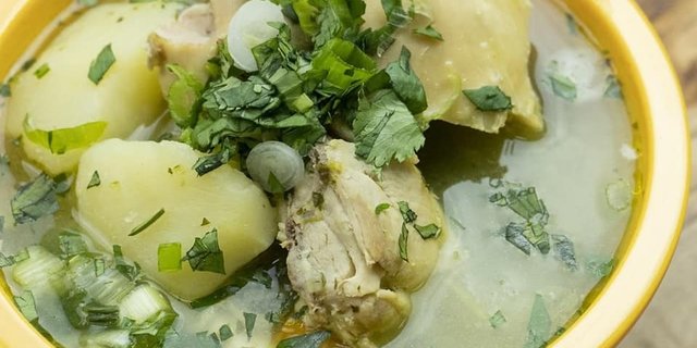 Aguadito de Pollo