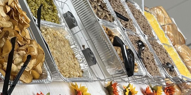 Stuffer Buffet-Style