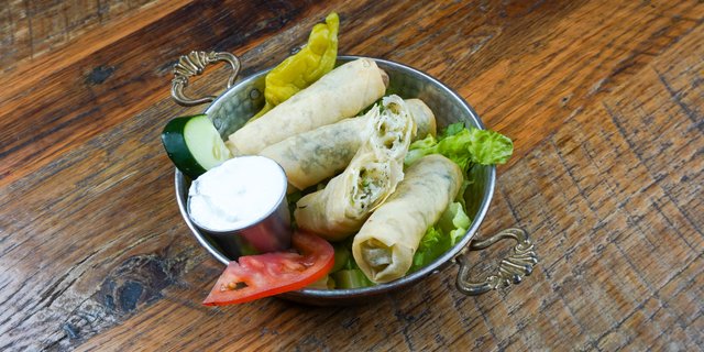 Dozen Spinach Borek