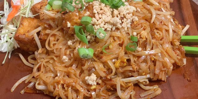 Pad Thai Boxed Lunch