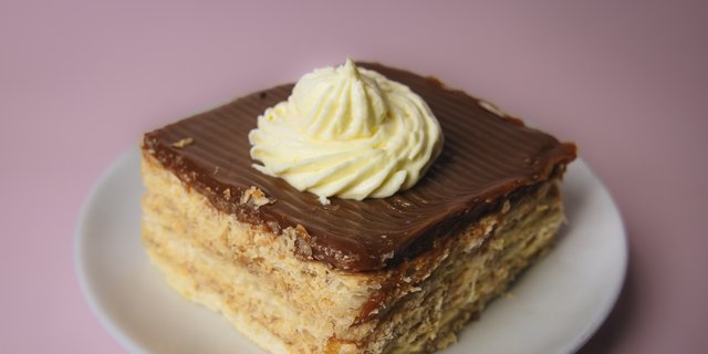 X Large Dulce De Leche Napoleon