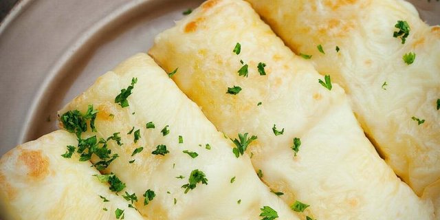 Garlic Cheese Bread Tray