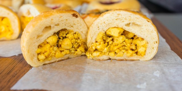 Green Chili, Eggs & Cheese Kolache