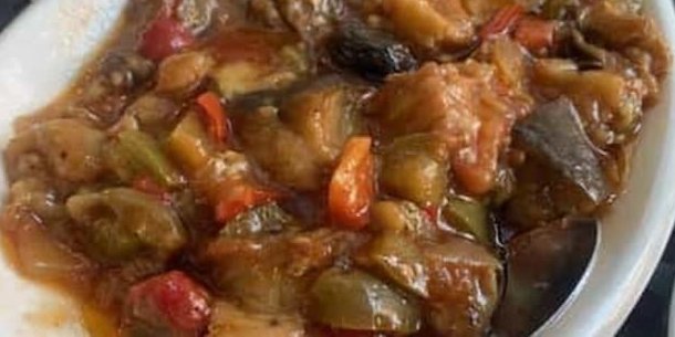 Eggplant w/ Tomato Sauce