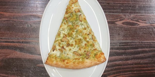 Pesto Special Pizza