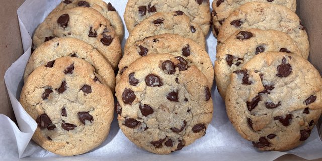 Chocolate Chip Cookies Box