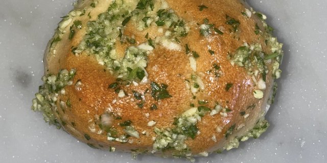 Garlic Knot