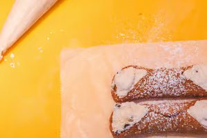 Mini Homemade Cannoli