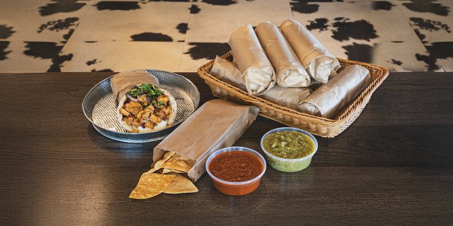 Build-Your-Own Pita Box
