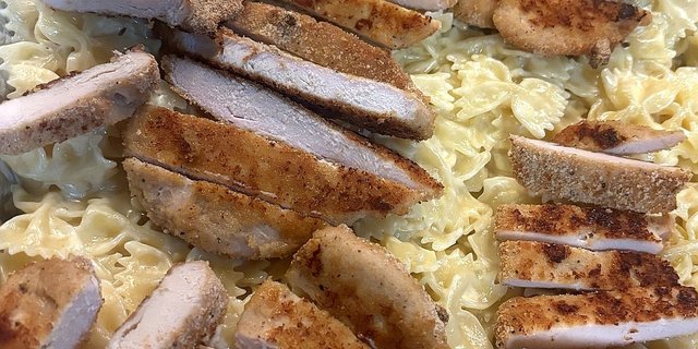 Bowtie Alfredo