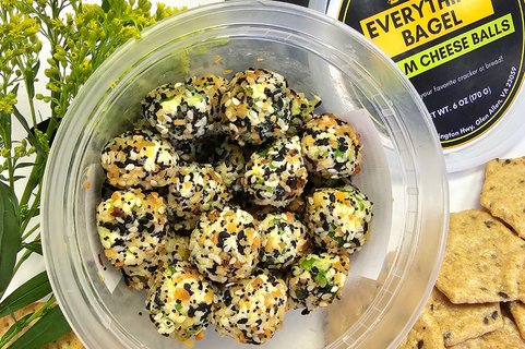 Everything Bagel Cream Cheese Balls