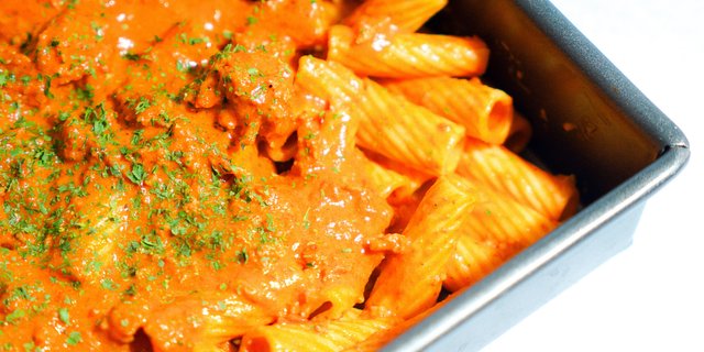 Rigatoni alla Vodka Tray