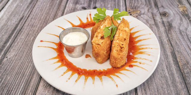 Mirella's Famous Egg Rolls