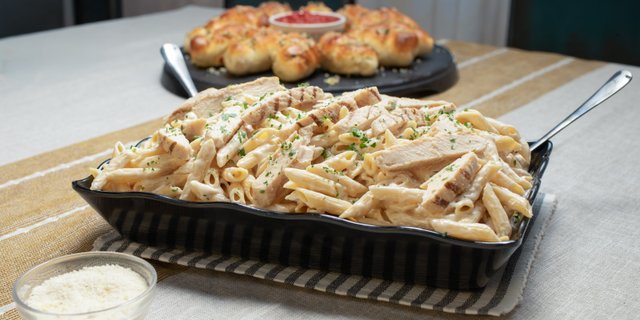 Chicken Alfredo Pasta