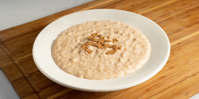 Famous Avena de Coco (Coconut Oatmeal)
