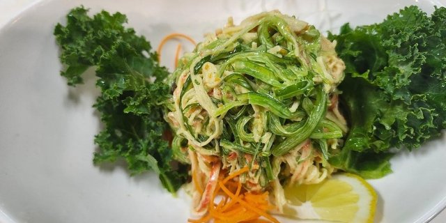 Kani Salad