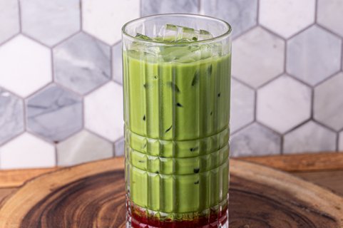 Strawberry Oat Matcha Fresca Milk tea