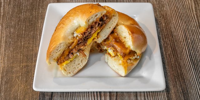 Q's Brunchwich