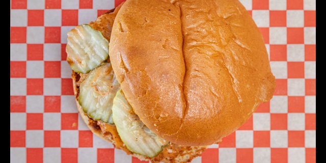 Kluckin Smashed Chicken Burger Combo