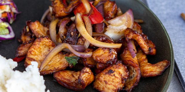 Wok-Tossed Chicken Plate