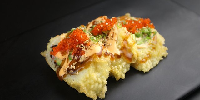 Fried CA Roll Tray