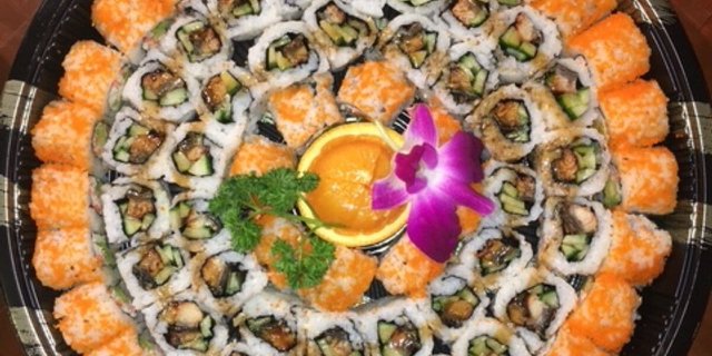 California & Unagi Maki Tray