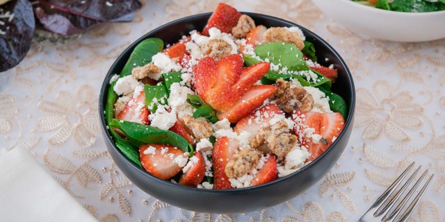 Strawberry Salad