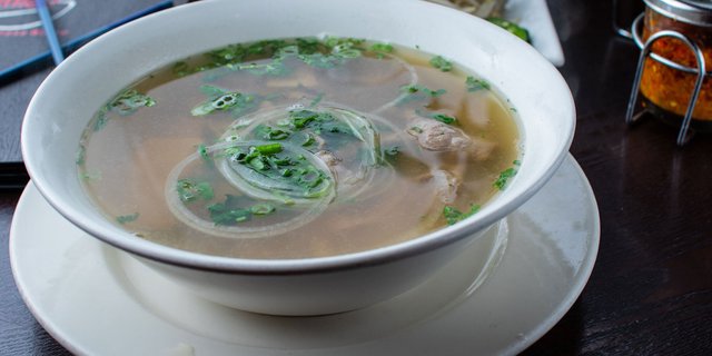 Little V Pho