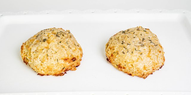 Single Garlic Parmesan Scone