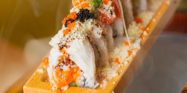 Small Chopfuku Signature Roll Platter