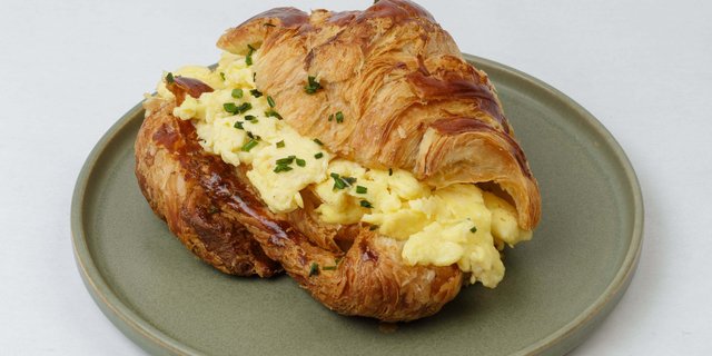 Egg & Cheese Croissant Sandwiches