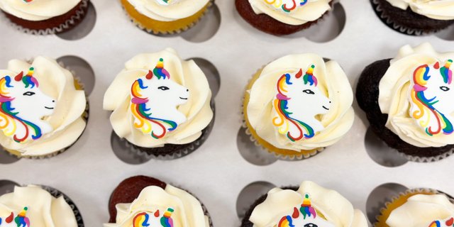 Unicorn Cupcake Gift Box
