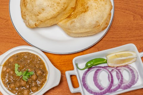 Chole Bhatura